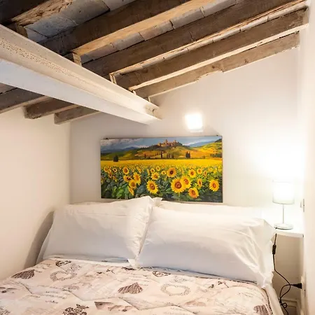 Apartment 58 Via Guelfa