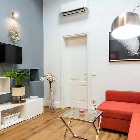 58 Via Guelfa Appartement *